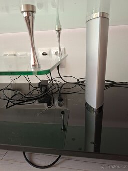 luxusní skleněný (tempered glass) HIFI stolek i pod televizi - 6