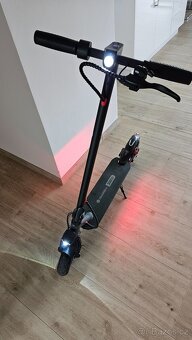Elektrická koloběžka Gogen Voyager S801b - 6