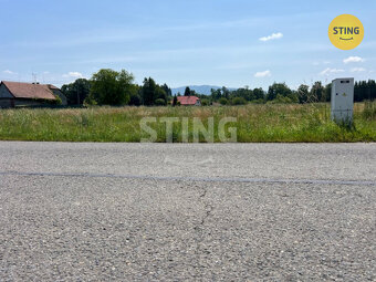 Nabízíme k prodeji stavební pozemek o rozloze 1129 m, 131641 - 6