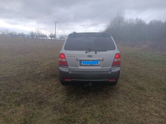 Kia Sorento 125kw, manuál, r.v.2008, 4x4 - 6
