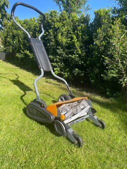 FISKARS-ruční vřetenová sekačka - 6