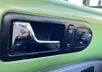 Volkswagen New Beetle 2.0i 85kw LPG KLIMATIZACE ALU manuál - 6
