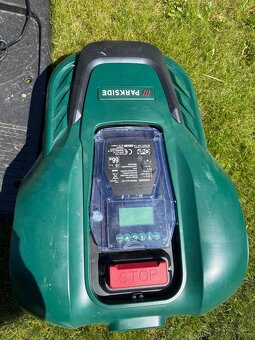 Prodám robotickou sekačku Parkside PMRA 20-Li B2 - 6