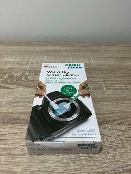Sony Alpha A6000 s bohatým příslušenstvím - 6