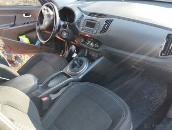 Kia Sportage r.v.2011 , 1995 ccm ,diesel, AWD ,manuál. - 6