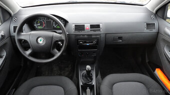 Půjčím Škoda Fabia kombi od 250kč/den,neomezené km - 6