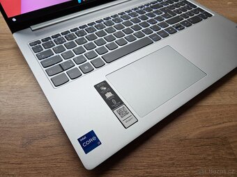 2,5K 16"_LENOVO SLIM 5-16IRL8_i7-13620H_16GB_1TB_UHD - 6