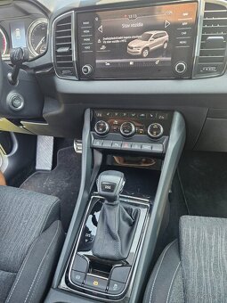 Skoda Karoq 1,5tsi naj 28 tis.km Style - - 6