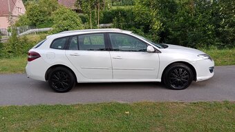 Renault Laguna Grandtour 2.0DCi 96kW, 7/2012,KLIMA, TEMPOMAT - 6