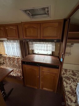Obytný přívěs KNAUS AZUR 380 (Rezervace do 21.7) - 6