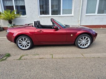 Mazda MX-5 NC - 6