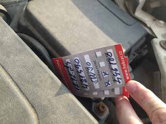 Renault Megane 1.6i LPG kombi benzín plyn 2015 - 6