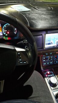 Jaguár XF 3.0d 177kw limuzína - 6