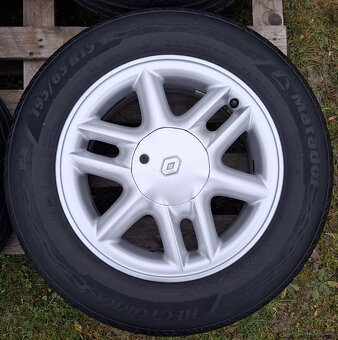331 Alu Renault Scenic 195/65/15 - 6