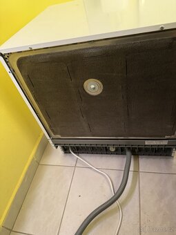 Candy myčka nádobí - 6