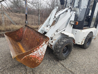 Mini traktorbagr, vaha 3.6t. - 6