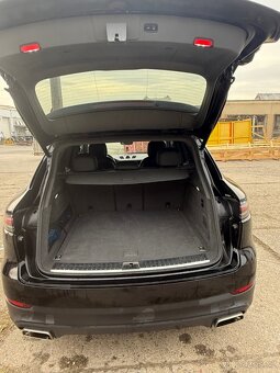 Porsche Cayenne - 6