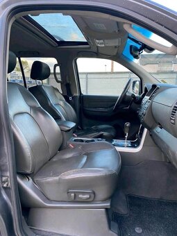 Nissan Pathfinder 2.5 dCi LE Aut. 140kw - 6