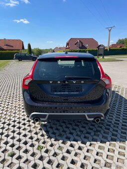 Volvo V60, 1.6 T4 132 Kw Momentum  TOP STAV - 6