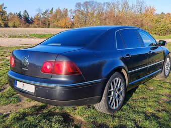 VW Phaeton - 6