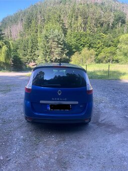 Renault Grand Scenic 1,9 dCi 96kW - 6