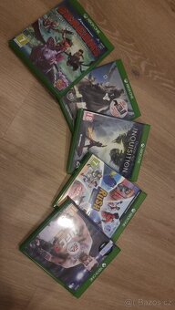 Prodám XBOX one S 1TB - 6