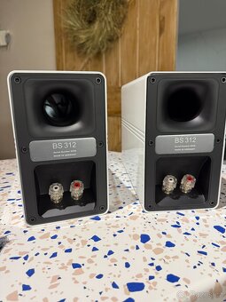 ELAC BS312 - regálové reproduktory v bílém laku - 6