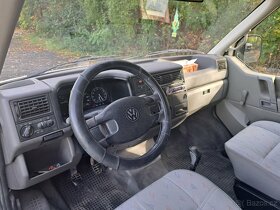 VW Transporter 1. 9 TDI - 6