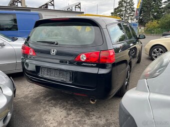 Honda Accord kombi 2.0 VTEC - 6