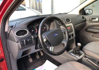 Ford Focus 1.6 TDCi nafta manuál 66 kw - 6