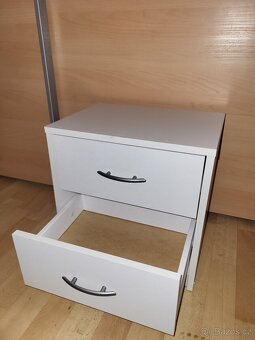Noční stolek - 6