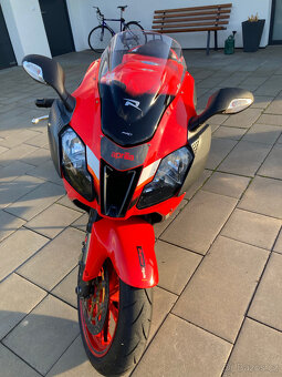 Aprilia RSV 1000 R, r.v. 2004 - 6