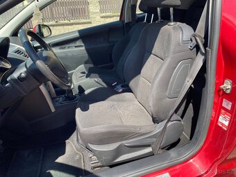 Peugeot 207 1.6i 88kW klimatizace - 6