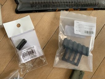 Mix airsoftového příslušenství a náhradních dílů z M4 - 6