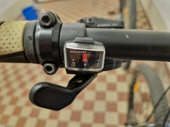 Horské kolo Mongoose rám 17" (M), kola 26" - 6