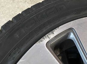 Sada originál AUDI 8.5x19" ET45 5x112x57 a Nokian - 6