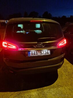 Ford S-Max Titanium 2.0 TDCI 120kw - 6
