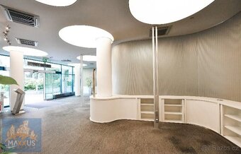 PALÁC ARCHA - pronájem obchodních prostor (127,69 m2), Na Po - 6
