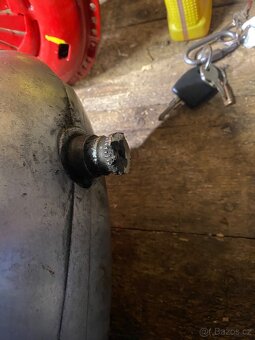 Jawa 250 motor - 6