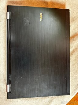 Dell Latitude E6400 - 6
