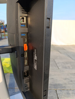 DELL P2422HE - Ethernet USB-C dobíjení HUB atd. - 6