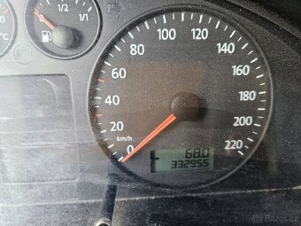 Volkswagen transporter T5/1.9 tdi/77kw Long 6 míst - 6