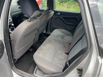 Prodám Ford Focus 1,6tdci 80kw, na ND nebo vcelku. - 6