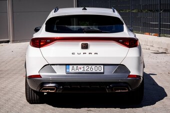 Cupra Formentor 1.4TSI eHybrid 2022 - aj na splátky - 6