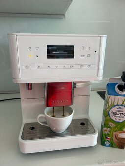 Automaticky kávovar MIELE CM 6160 - 6