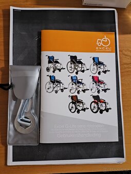 Zánovní invalidní vozík - 6