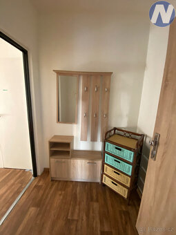 Pronájem bytu 1+1, 43 m2, Sídliště Plešivec, Český Krumlov - 6