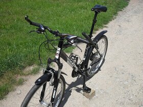 HORSKÉ KVALITNÍ ZNAČKOVÉ KOLO FUJI NEVADA 4.0,RAM 19" - 6
