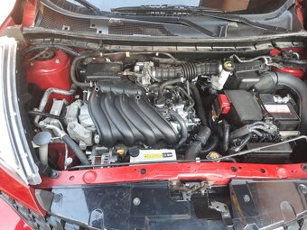 Nissan juke 1,6i 86kw r.v 2017 naj 50t benzín - 6