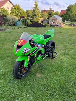 Kawasaki ZX6R Ninja - 6